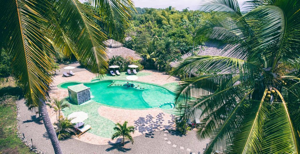 Clandestino Beach Resort Parrita Kültér fotó