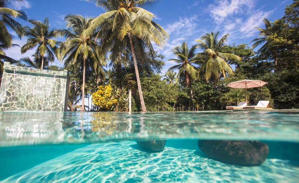 Clandestino Beach Resort Parrita Kültér fotó