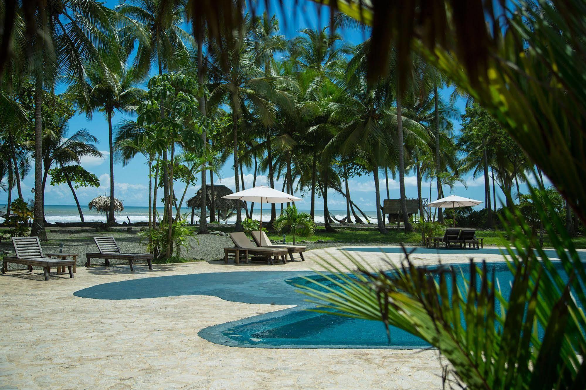Clandestino Beach Resort Parrita Kültér fotó