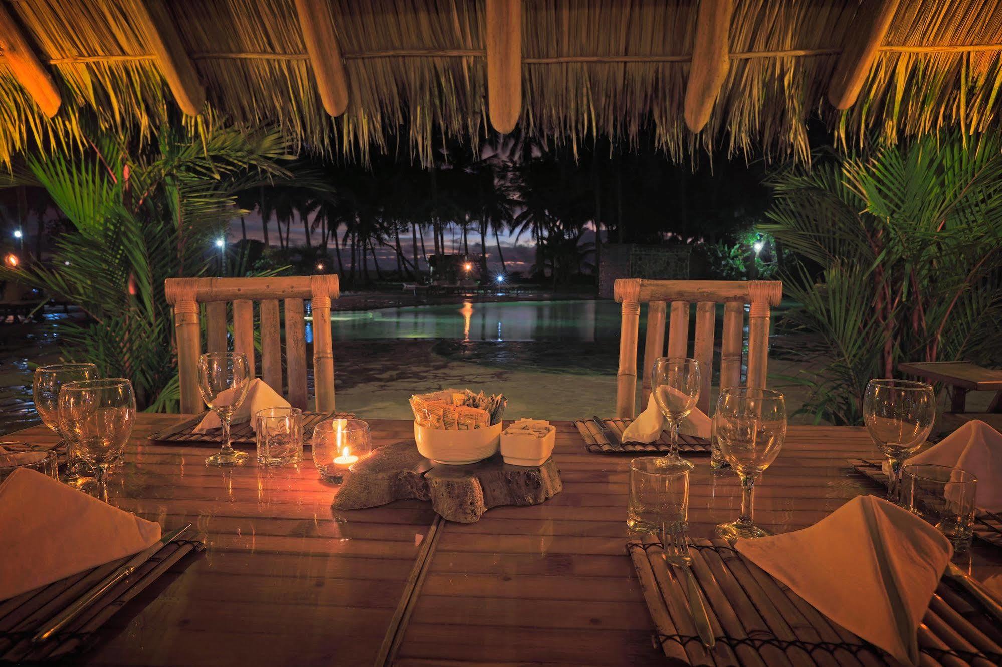 Clandestino Beach Resort Parrita Kültér fotó